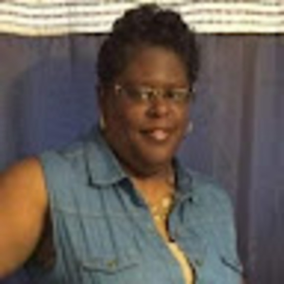 Meet your Posher, Theresa - Picture 1 of 1